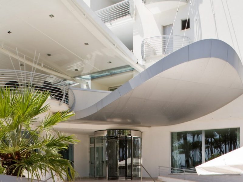 LUOGO: ALBA ADRIATICA (TE)

PROGETTO: ARCH.P.DE ANGELIS

ANNO:2012