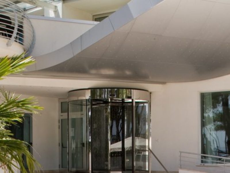 LUOGO: ALBA ADRIATICA (TE)

PROGETTO: ARCH.P.DE ANGELIS

ANNO:2012