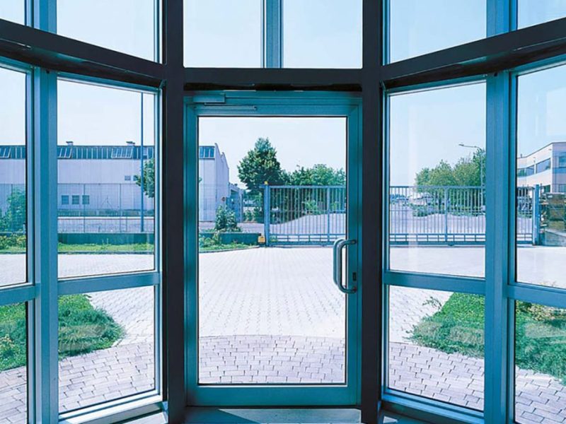 LUOGO: FAENZA

PROGETTO
ARCH.F.P.PAGNONI

ANNO: 2004
