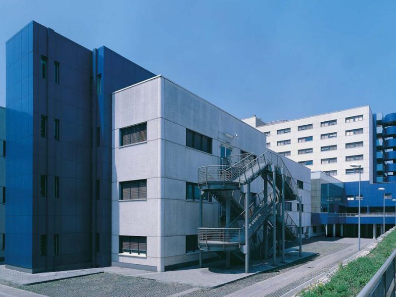 LUOGO: VECCHIAZZANO (FC)

PROGETTO: ARCH.E.CUCCATO

ANNO:2002
